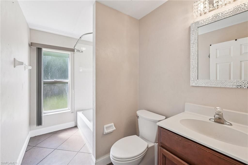 18310 Plumbago Ct, Lehigh Acres, FL 33972 Photo