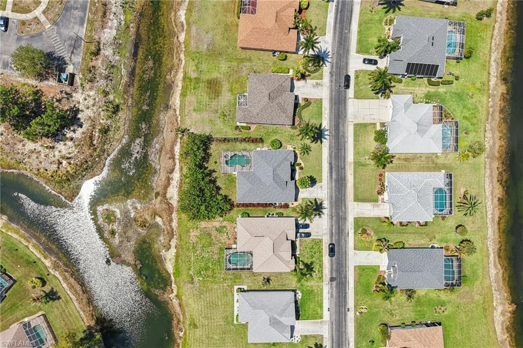 18310 Plumbago Ct, Lehigh Acres, FL 33972 Photo