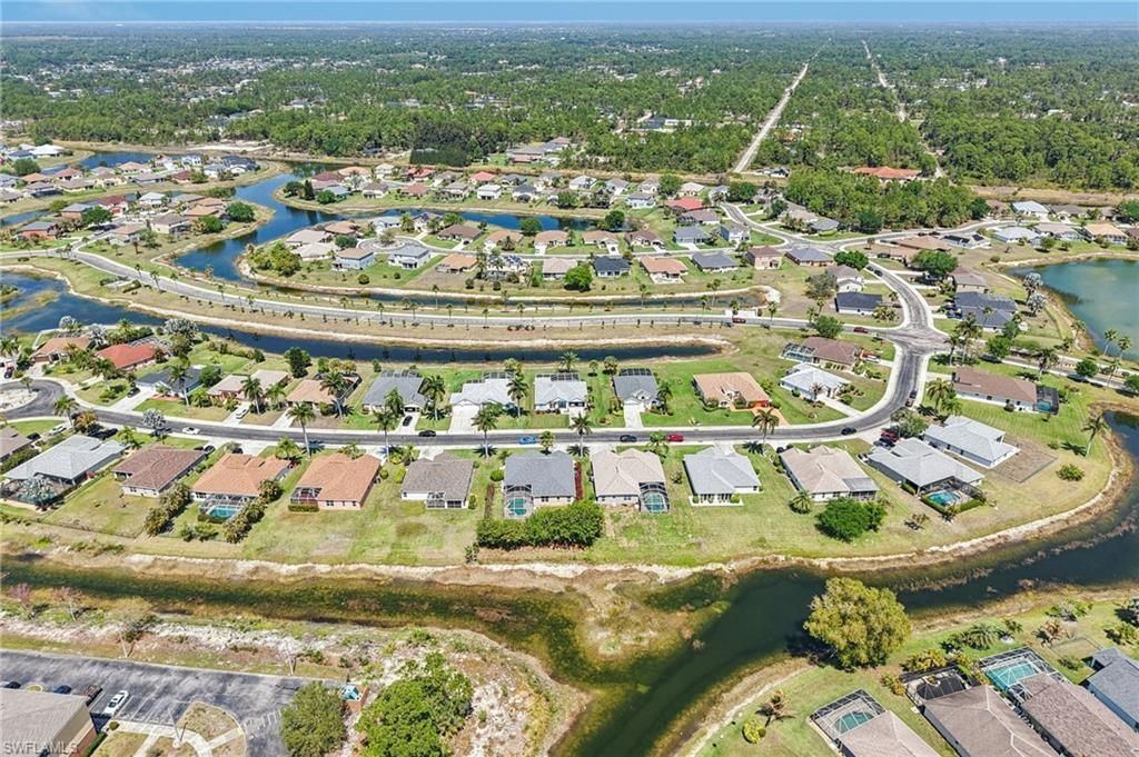 18310 Plumbago Ct, Lehigh Acres, FL 33972 Photo