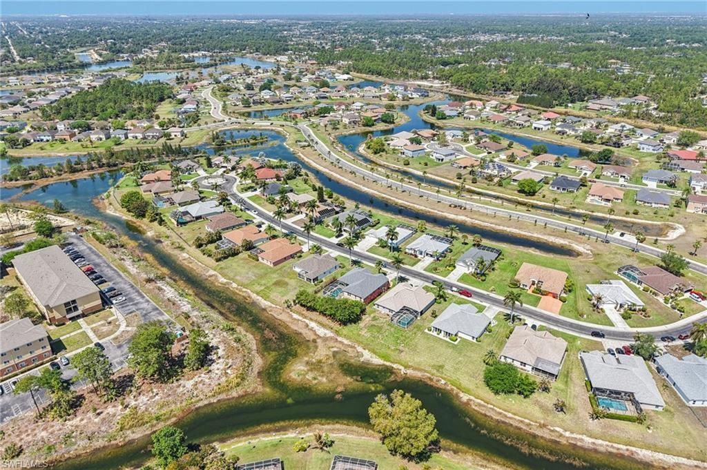 18310 Plumbago Ct , Lehigh Acres, FL 33972 Photo