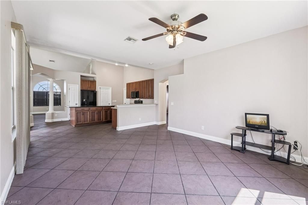 18310 Plumbago Ct, Lehigh Acres, FL 33972 Photo