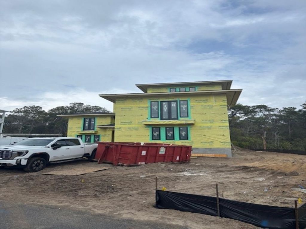 918 Strand Ave. Photo 13