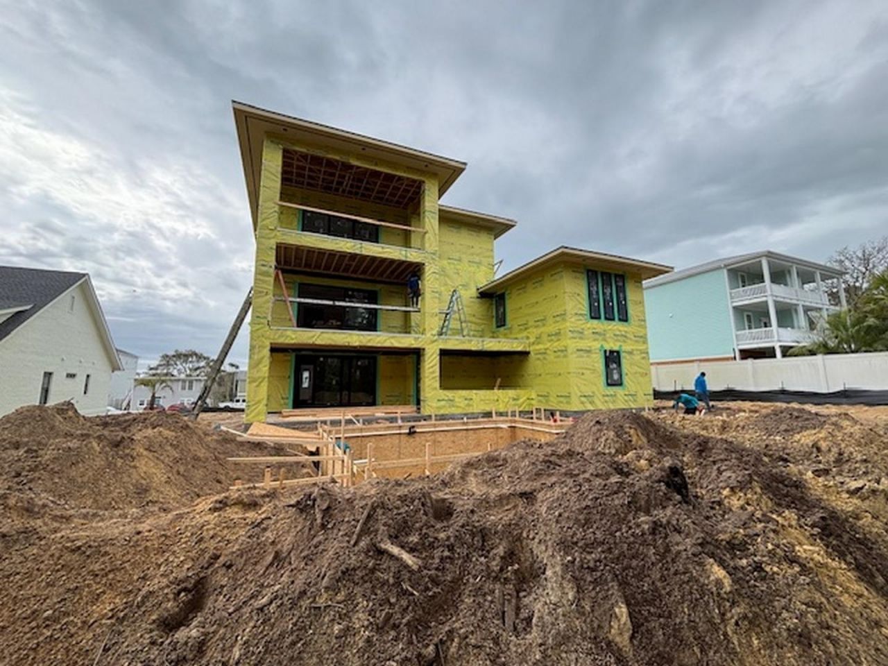 918 Strand Ave. Photo 17