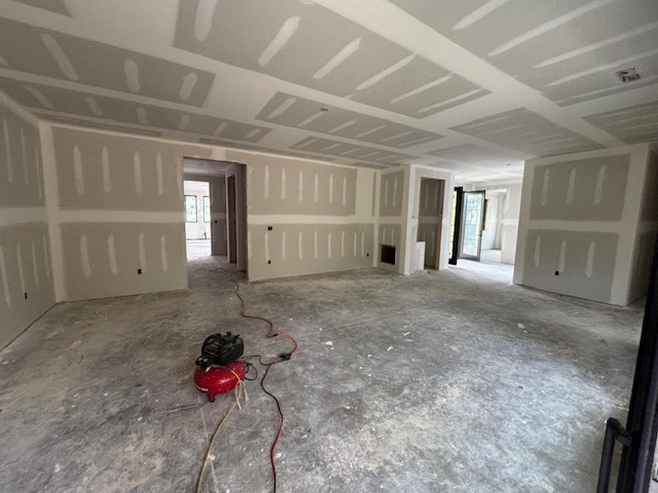 918 Strand Ave. Photo 18