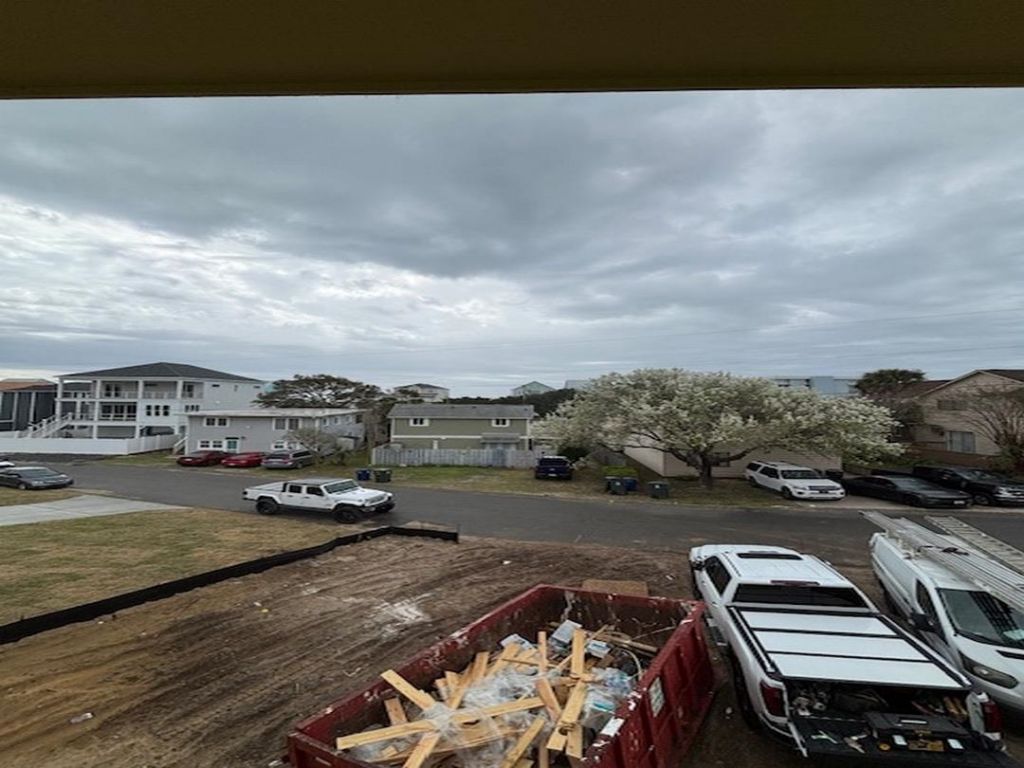 918 Strand Ave. Photo 20