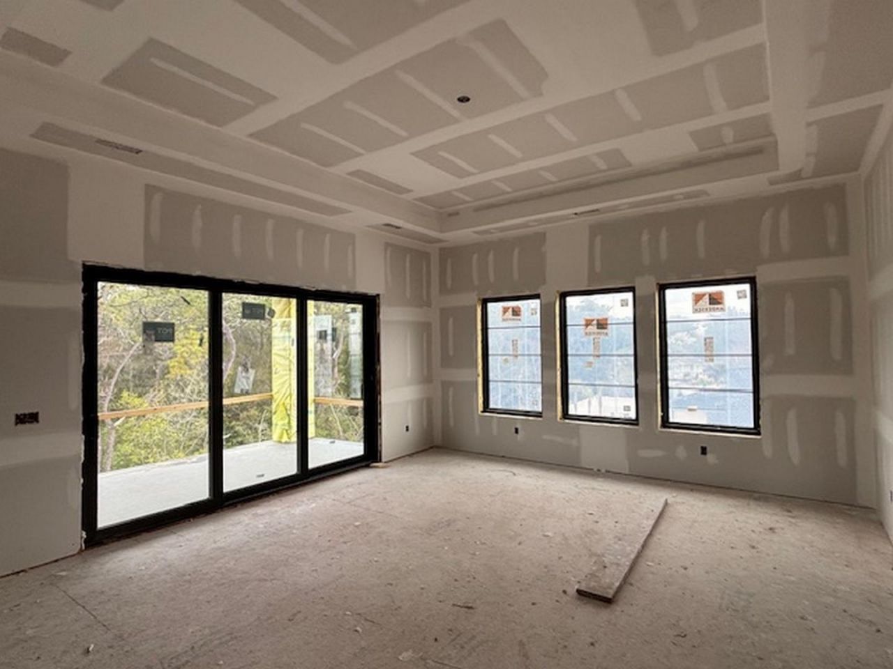 918 Strand Ave. Photo 22