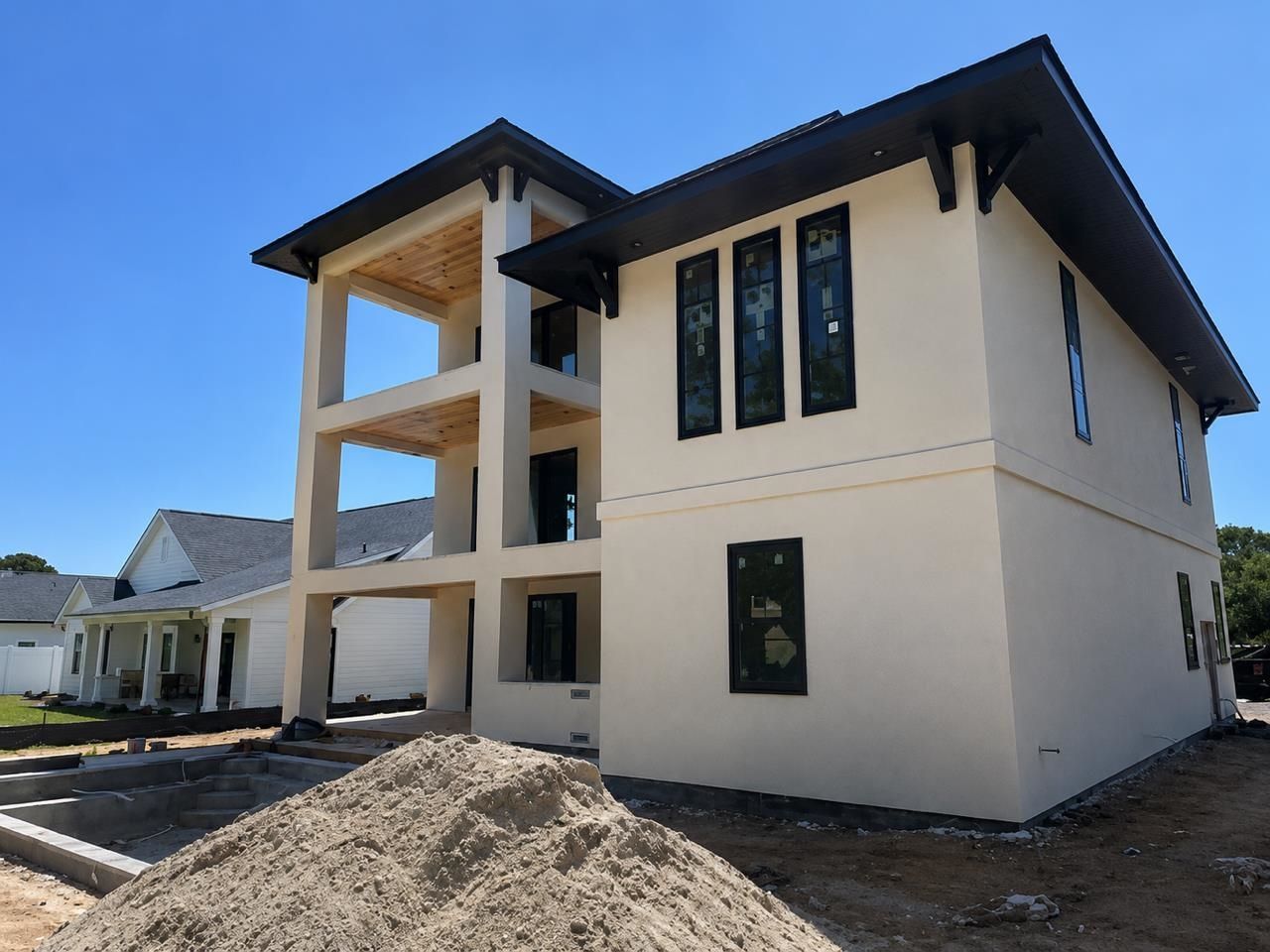 918 Strand Ave. Photo 4