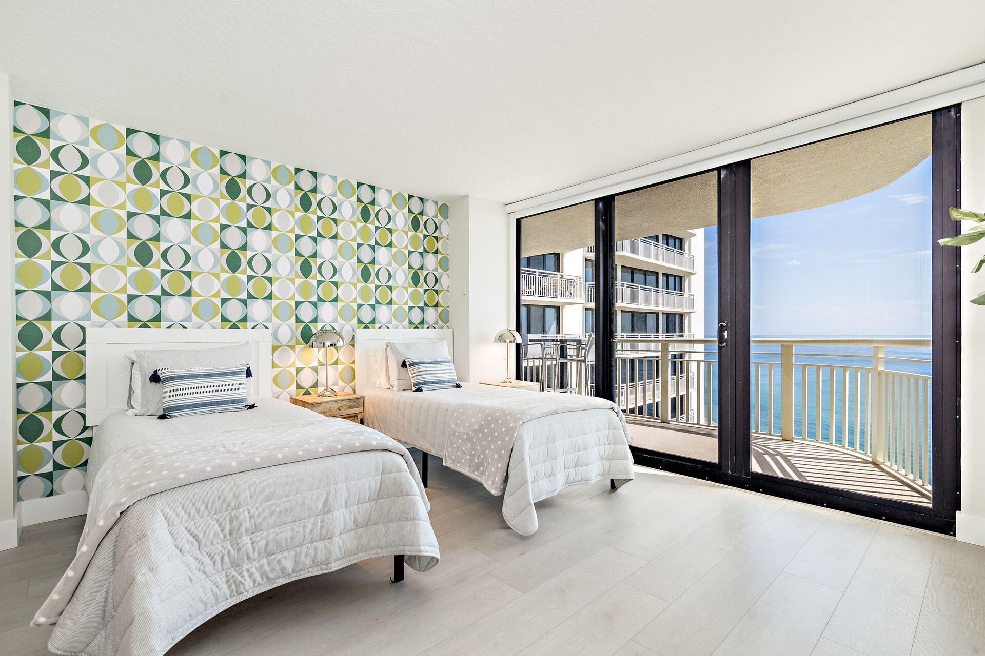 3000 N Ocean Drive, Unit 32e, Singer Island, FL 33404 Photo