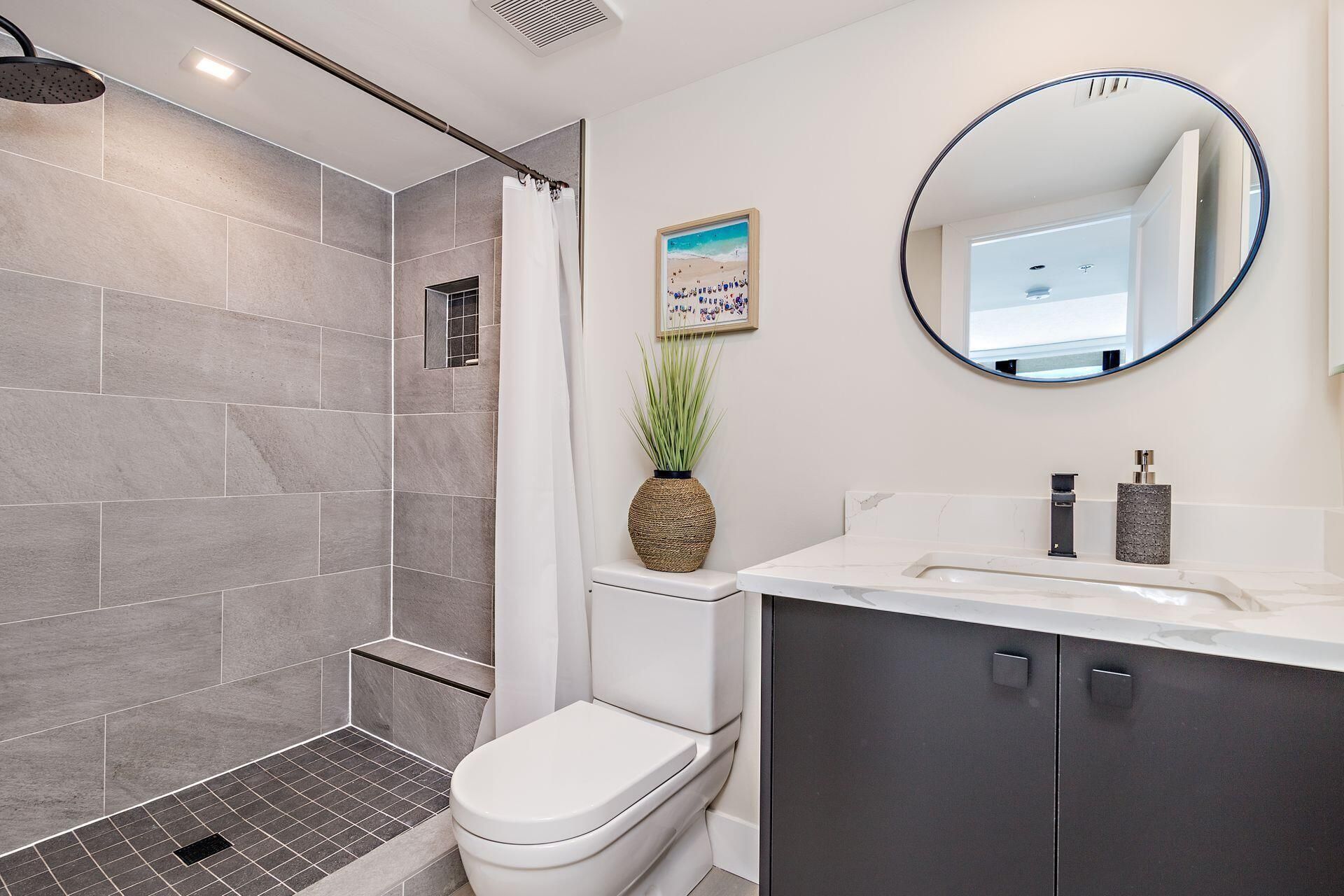 3000 N Ocean Drive, Unit 32e, Singer Island, FL 33404 Photo