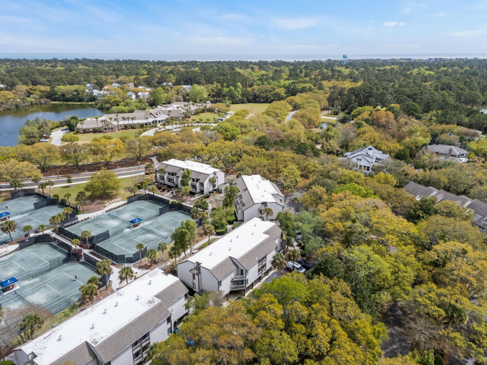 1621 Live Oak Park Photo 40