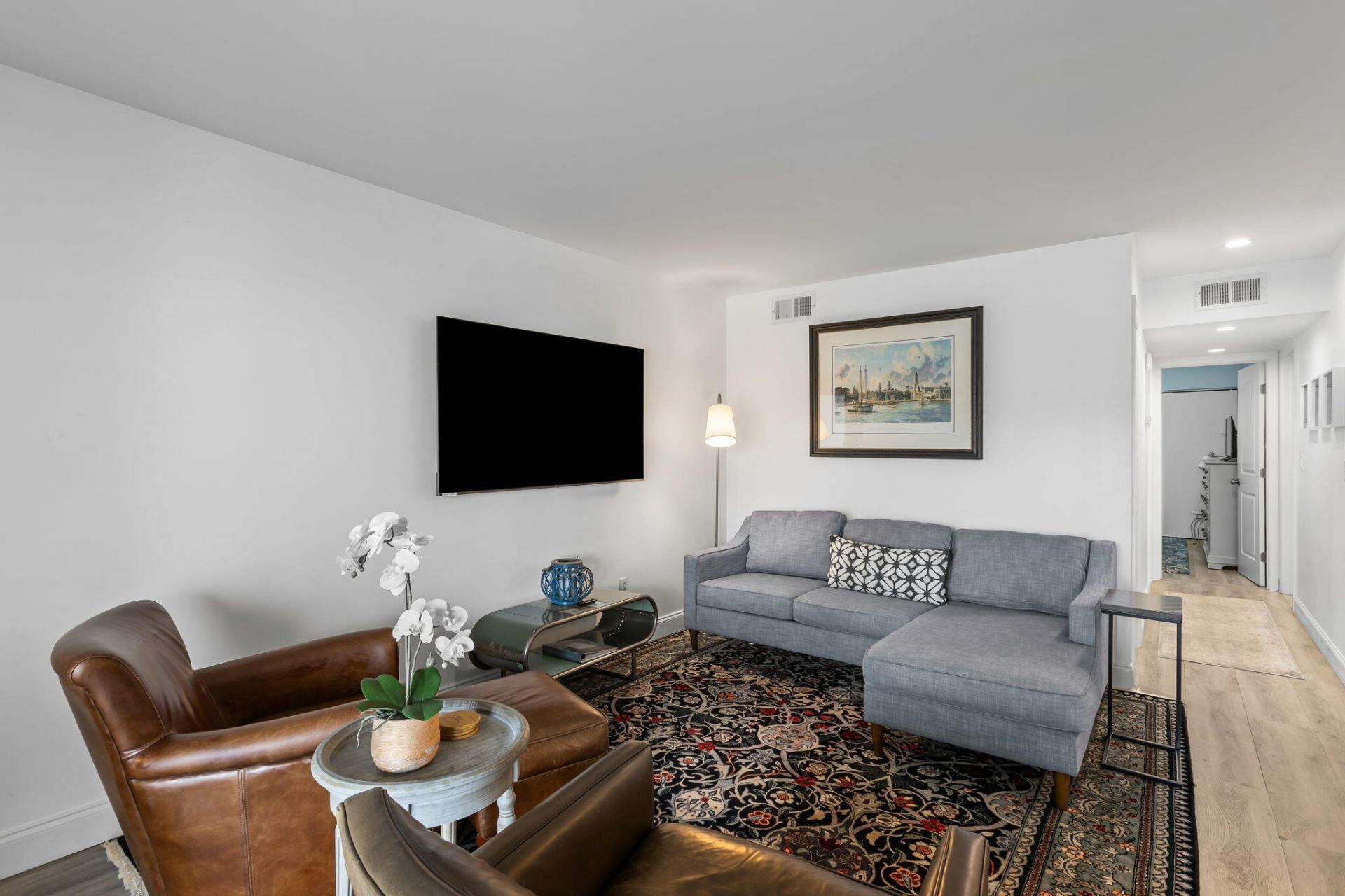 1621 Live Oak Park Photo 9