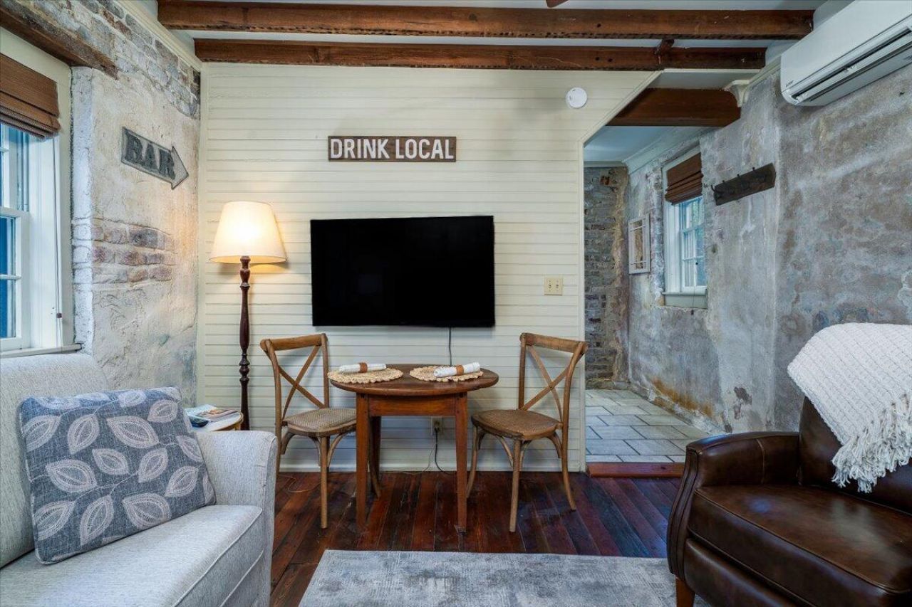 53 Hasell Street Photo 19