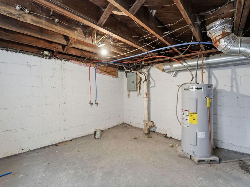 1157 E 18th Avenue, Columbus, OH 43211 Photo 16