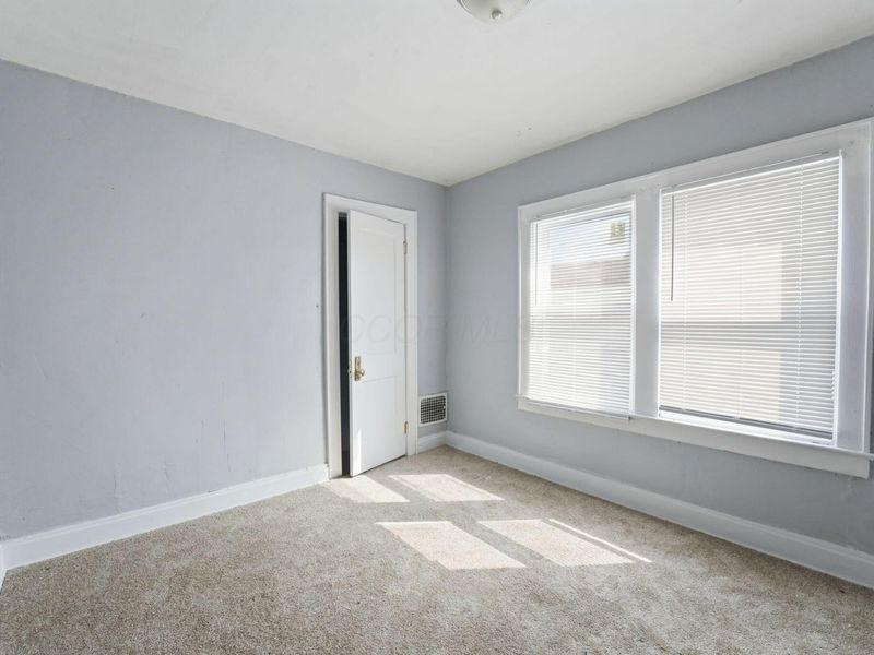 1157 E 18th Avenue, Columbus, OH 43211 Photo 22