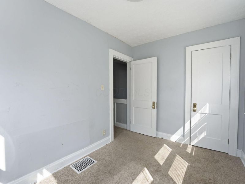 1157 E 18th Avenue, Columbus, OH 43211 Photo 25