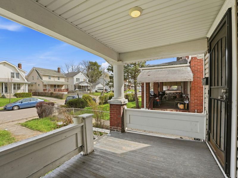 1157 E 18th Avenue, Columbus, OH 43211 Photo 3