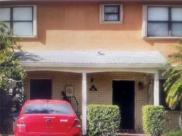 730 NW 106th Ter, Unit 730, Pembroke Pines, FL 33026