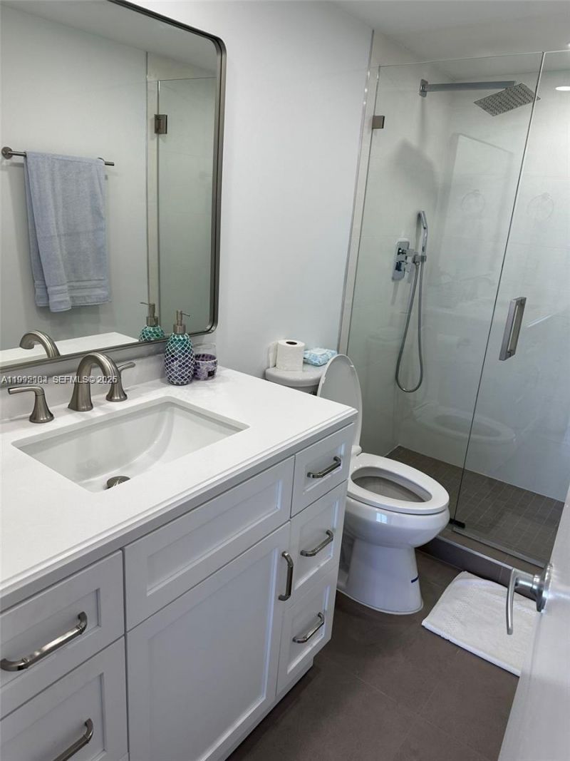 10275 Collins Ave, Unit 523, Bal Harbour, FL 33154 Photo