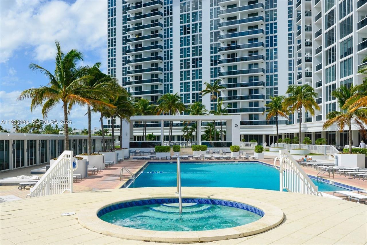 10275 Collins Ave, Unit 523, Bal Harbour, FL 33154 Photo