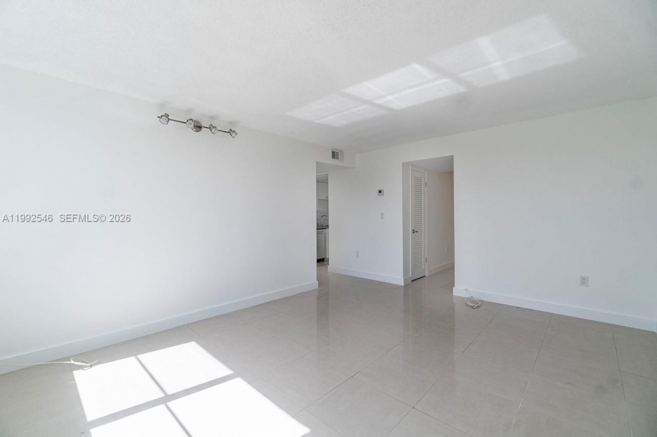 1075 93rd St , Unit 203, Bay Harbor Islands, FL 33154 Photo