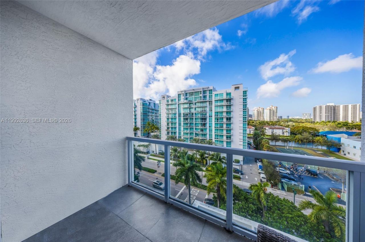 3030 NE 188th St, Unit 602, Aventura, FL 33180 Photo