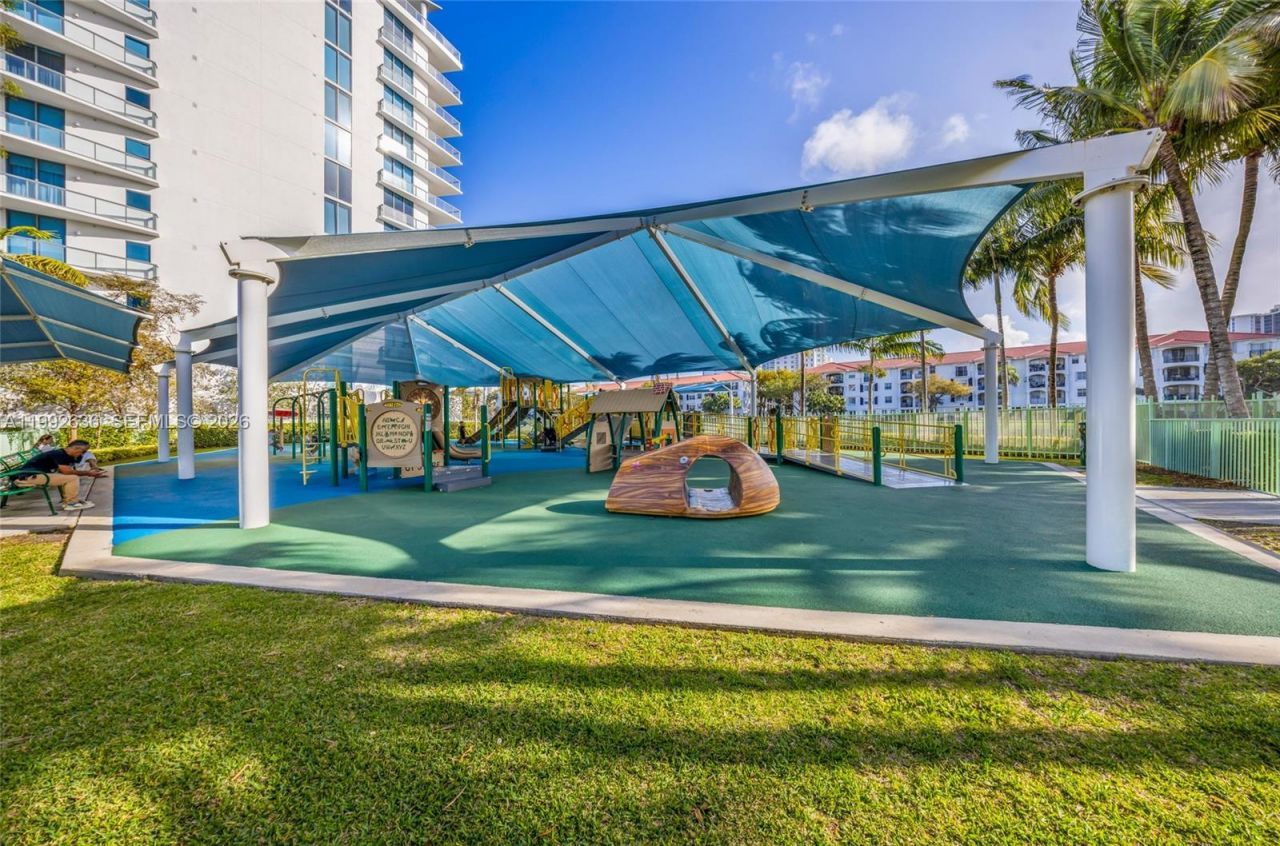 3030 NE 188th St, Unit 602, Aventura, FL 33180 Photo