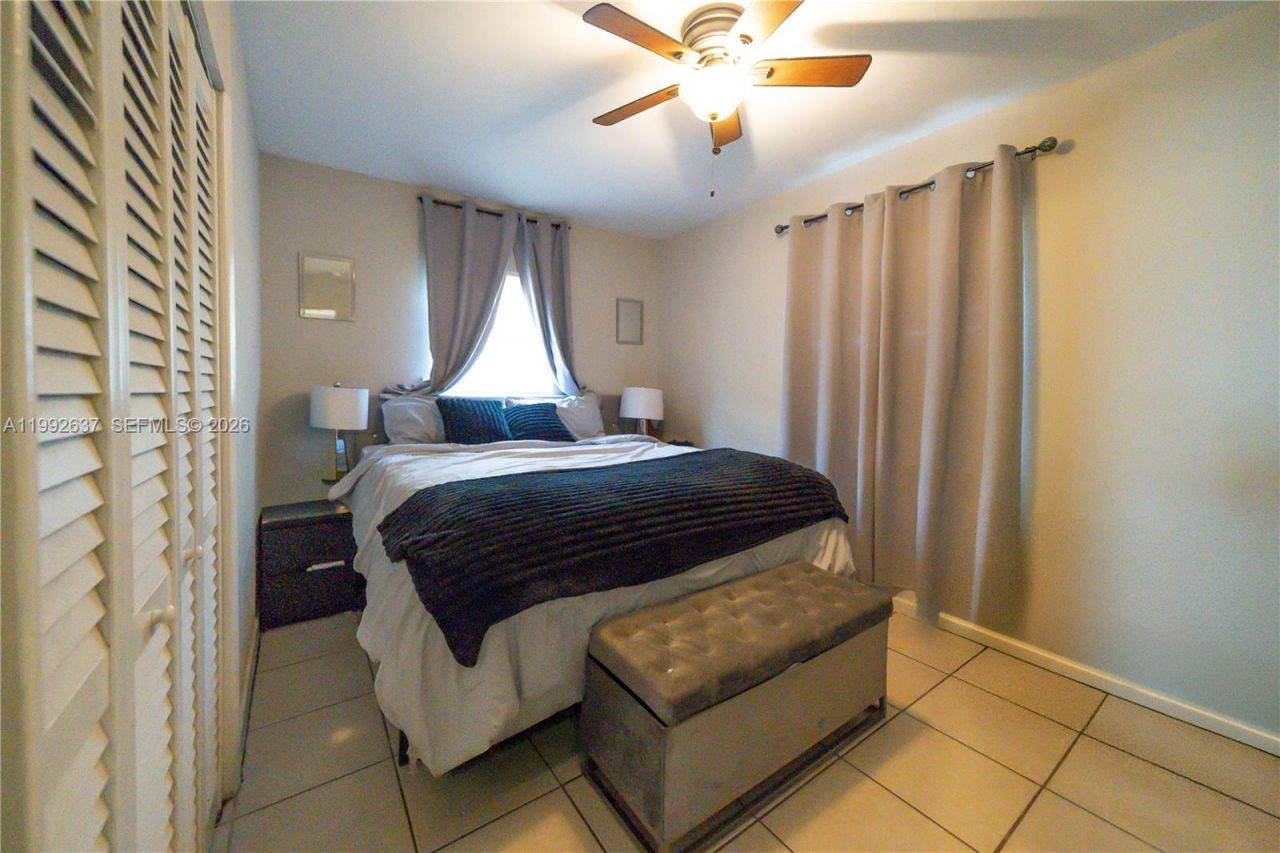 1119 NW 10th Pl , Fort Lauderdale, FL 33311 Photo