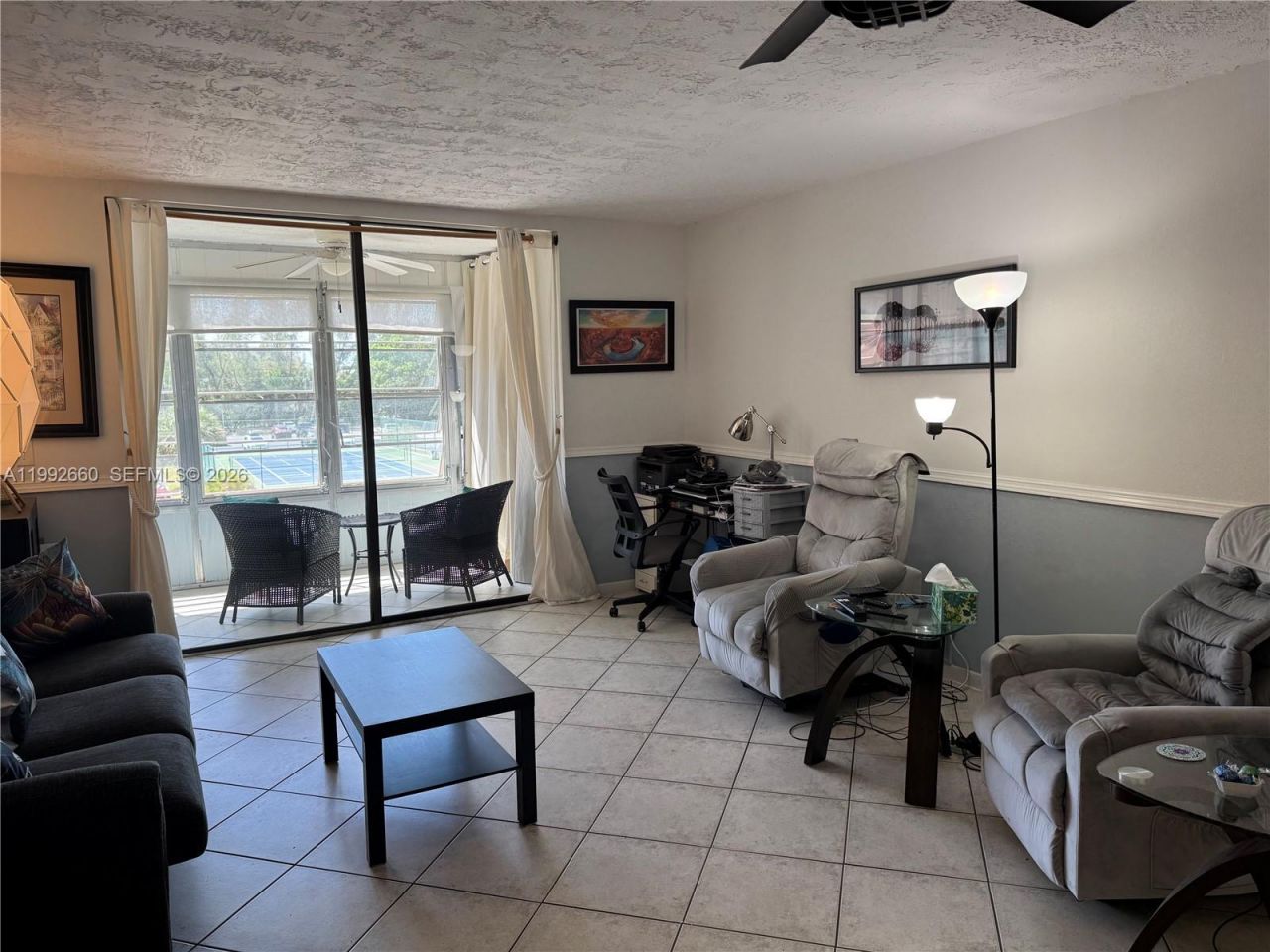2861 Somerset Dr, Unit 318, Lauderdale Lakes, FL 33311 Photo