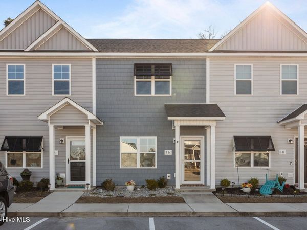 16 Catalina Circle , Unit 16, Swansboro, NC 28584