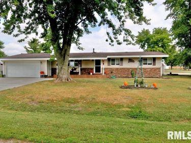 18519 MAIN Street, Trivoli, IL 61569