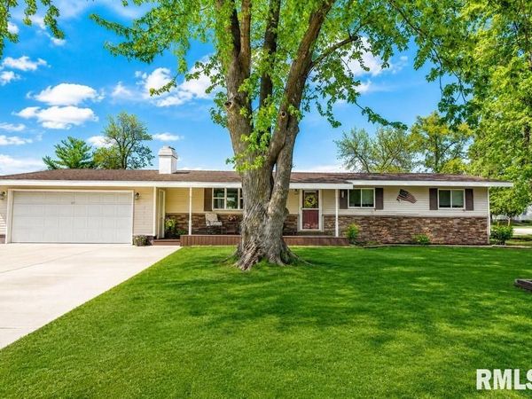 18519 MAIN Street, Trivoli, IL 61569