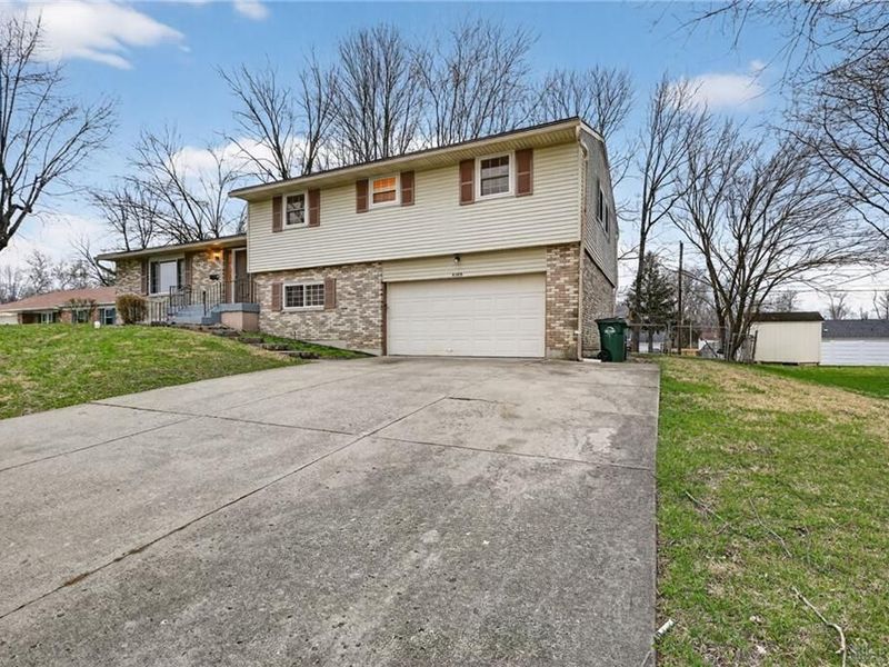 5108 Malibu Court, Trotwood, OH 45426 Photo 2