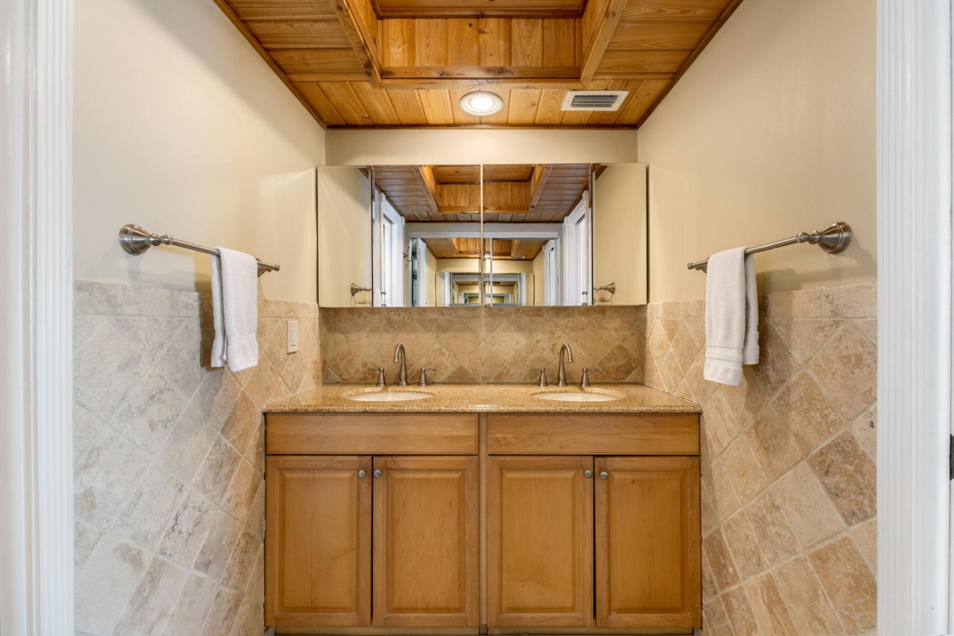 200 Wrenn Street, Unit APT 510, Tavernier, FL 33070 Photo