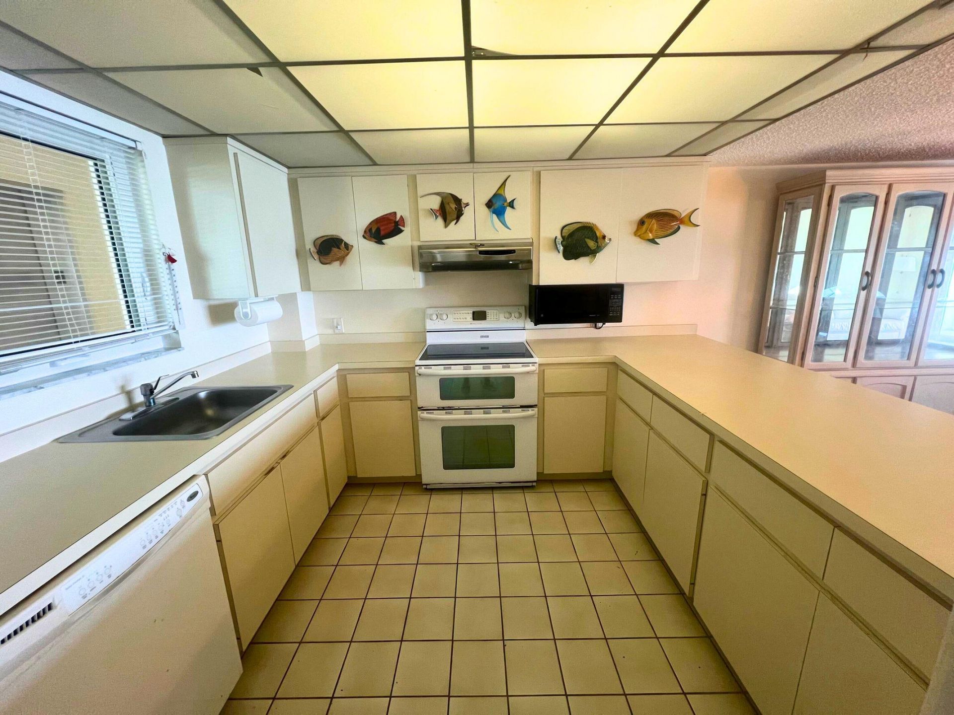 135 Coco Plum Drive, Unit APT 3B, Marathon, FL 33050 Photo