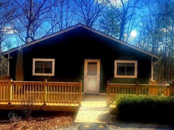 151 BENT OAK, HEDGESVILLE, WV 25427