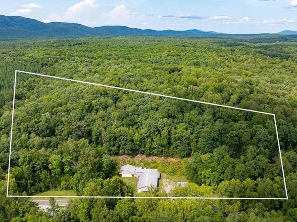 4952 IRISH RD , SCHUYLER, VA 22969