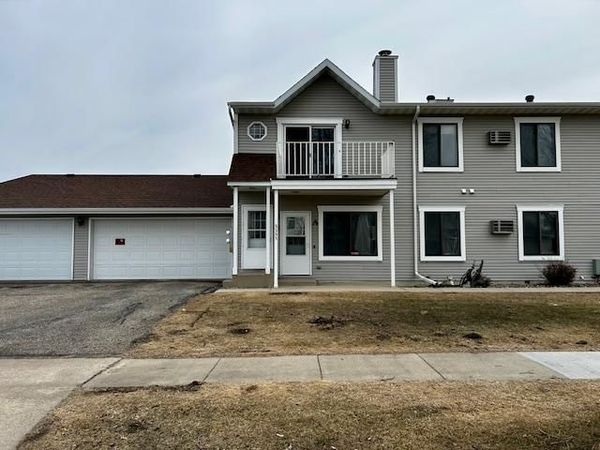 3235 15th Avenue S, Unit C, Fargo, ND 58103