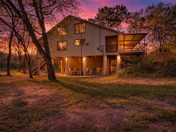 488 Loma Linda Road , Palmer, TX 75152