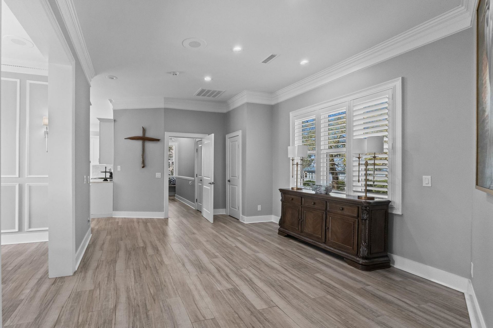 800 Tillson Rd. Photo 18