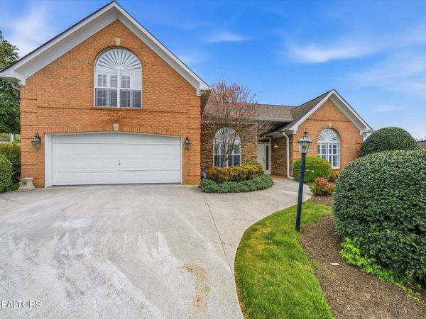 500 Glen Ives Way, Knoxville, TN 37919