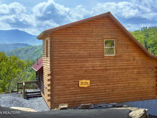 1110 Annes Rd, Gatlinburg, TN 37738