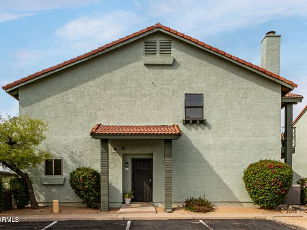 2315 W UNION HILLS Drive, Unit 115, Phoenix, AZ 85027