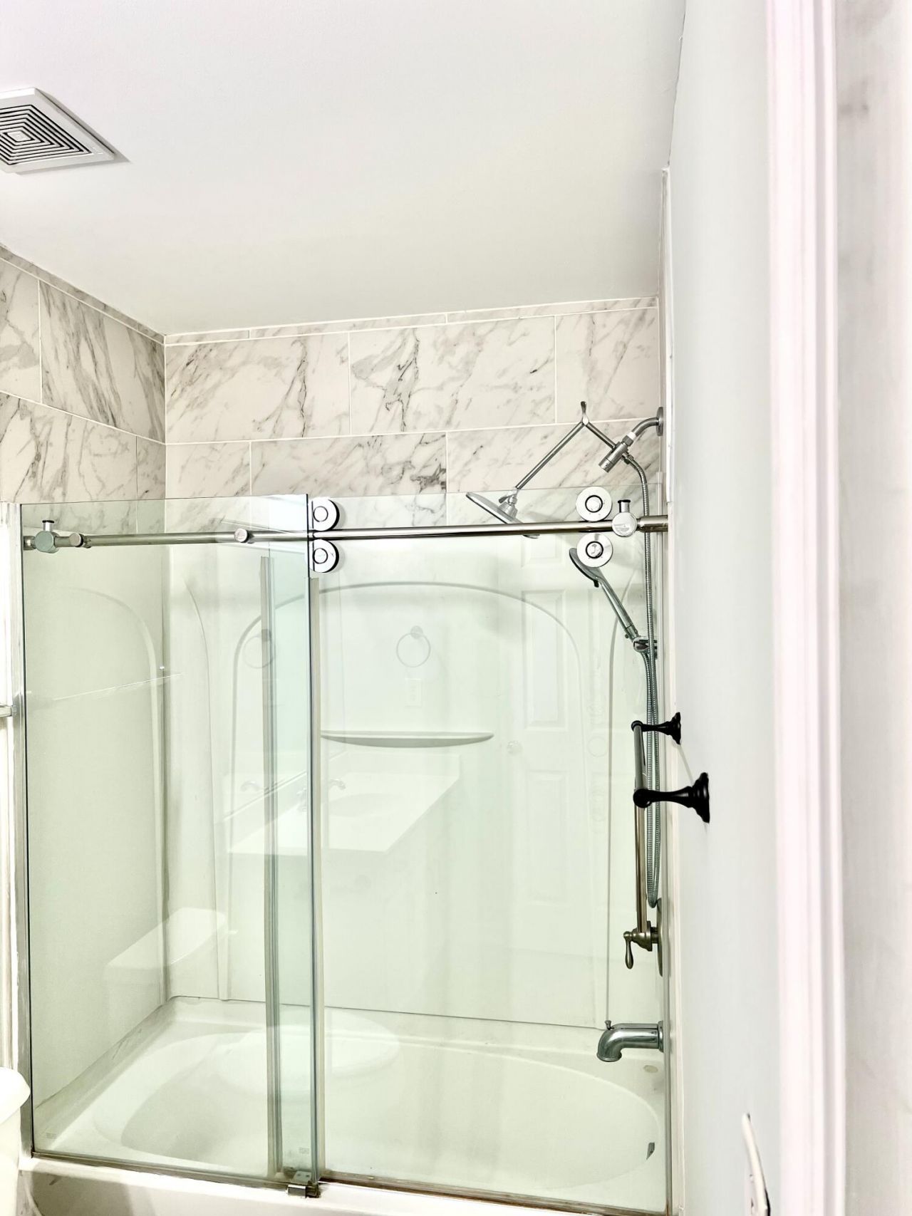 8709 Grassy Oak Trail Photo 19