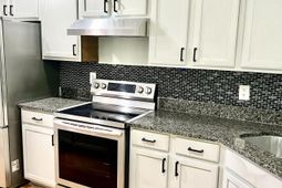 8709 Grassy Oak Trail photo 4