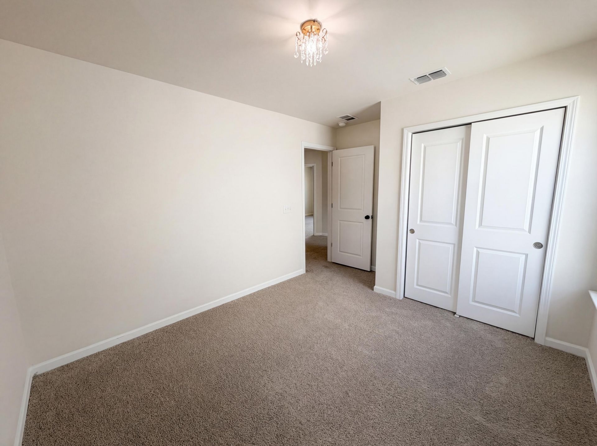 152 Pine Crest View Drive Photo 15