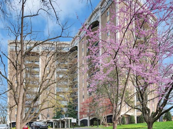 4215 Harding Pike, Unit 402, Nashville, TN 37205