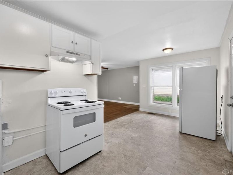 4075 Middlehurst Lane, Dayton, OH 45406 Photo 12