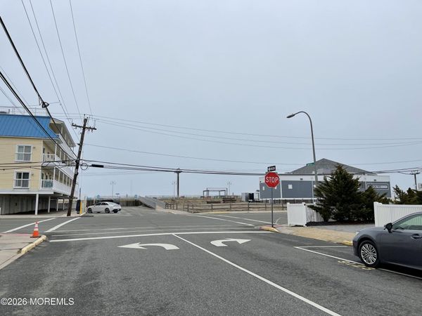 21 Sampson Avenue, Seaside Heights, NJ 08751