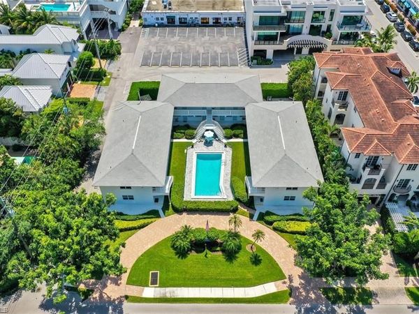 546 4th AVE S, Unit 7, NAPLES, FL 34102