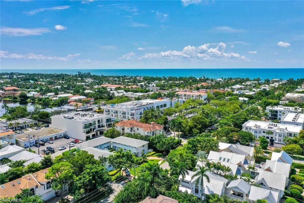 546 4th Ave S, Unit 7, Naples, FL 34102 Photo